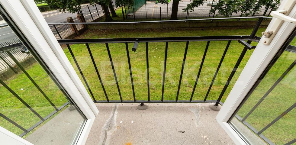 			2 Bedroom, 1 bath, 1 reception Apartment			 Kent Street, HOXTON - SHOREDITCH - HAGGERSTON 